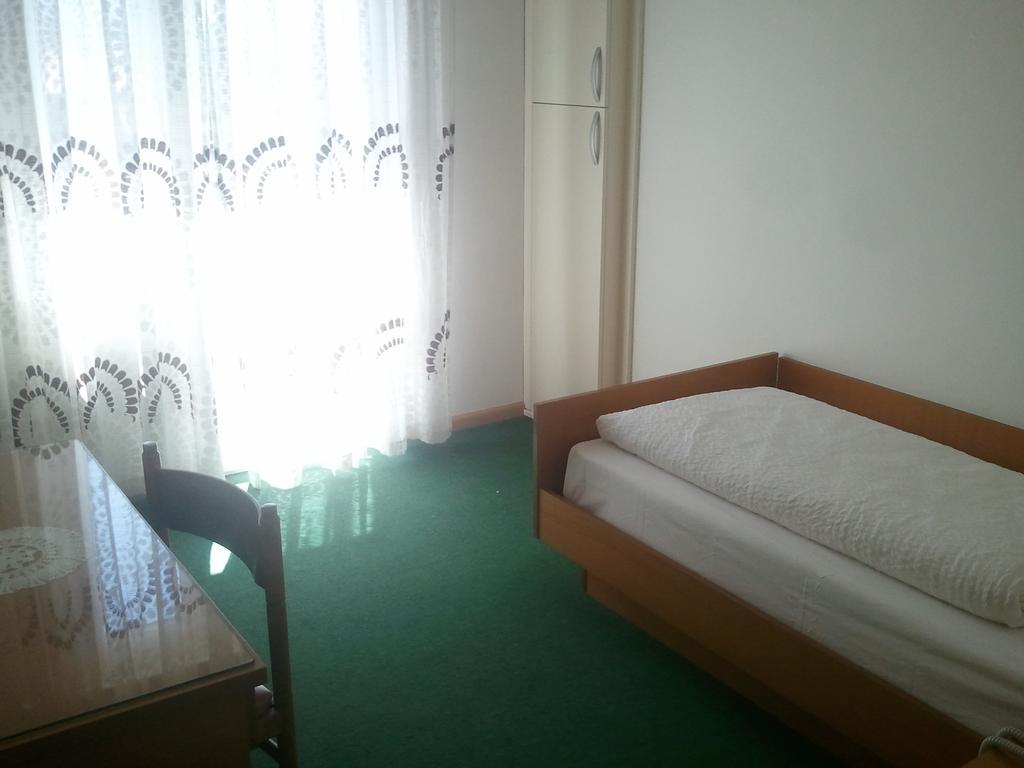 Hotel Lux Merano Chambre photo