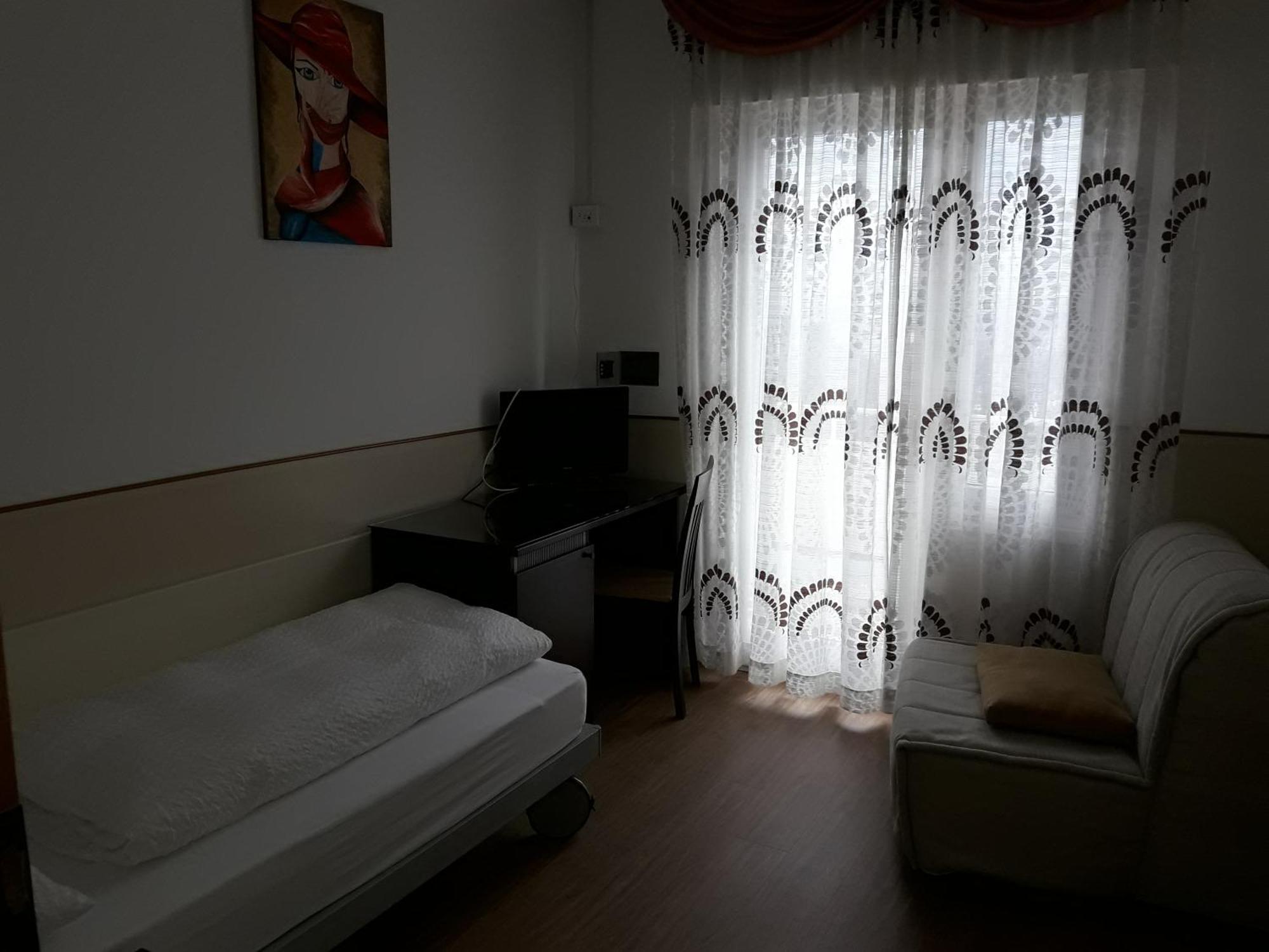 Hotel Lux Merano Chambre photo