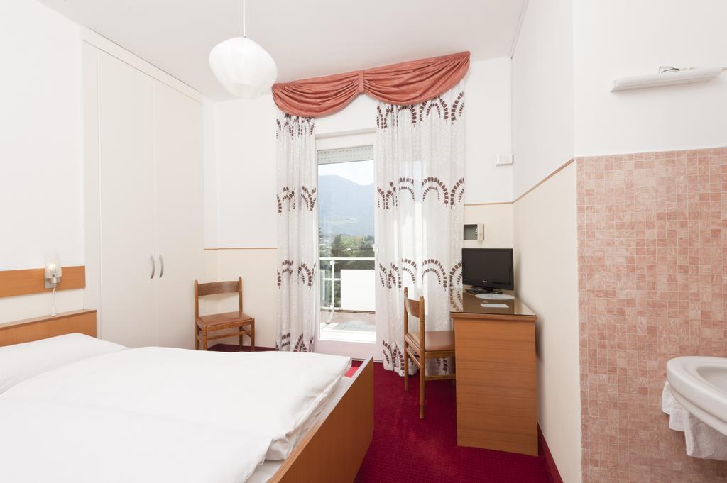 Hotel Lux Merano Chambre photo